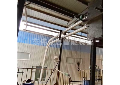 石墨粉管鏈式輸送機 管鏈粉料輸送設備現(xiàn)場