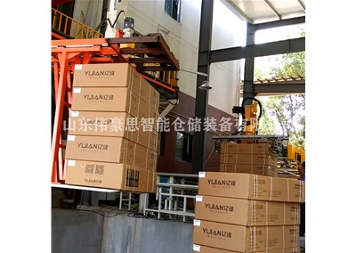 箱裝果汁全自動(dòng)裝車機(jī)有哪些功能？