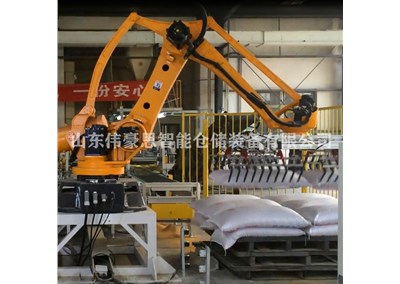 玉米粒自動化包裝碼垛機(jī) 全自動碼垛機(jī)器人現(xiàn)場