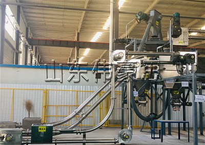 氫氧化鈉管鏈式輸送機 管鏈輸送機工作現(xiàn)場